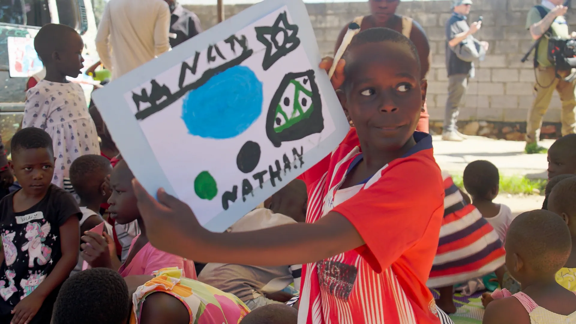 art-of-a-child-boy-painting